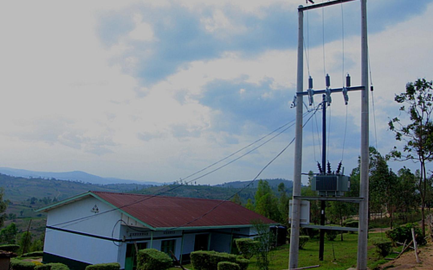 Kamonyi: 5131 households were connected in 2 years